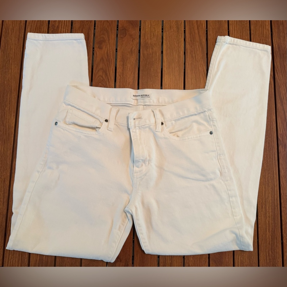 Banana Republic Women's White Boyfriend Jeans - Size 25